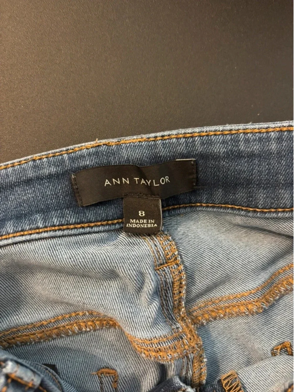 Ann Taylor jeans size 8